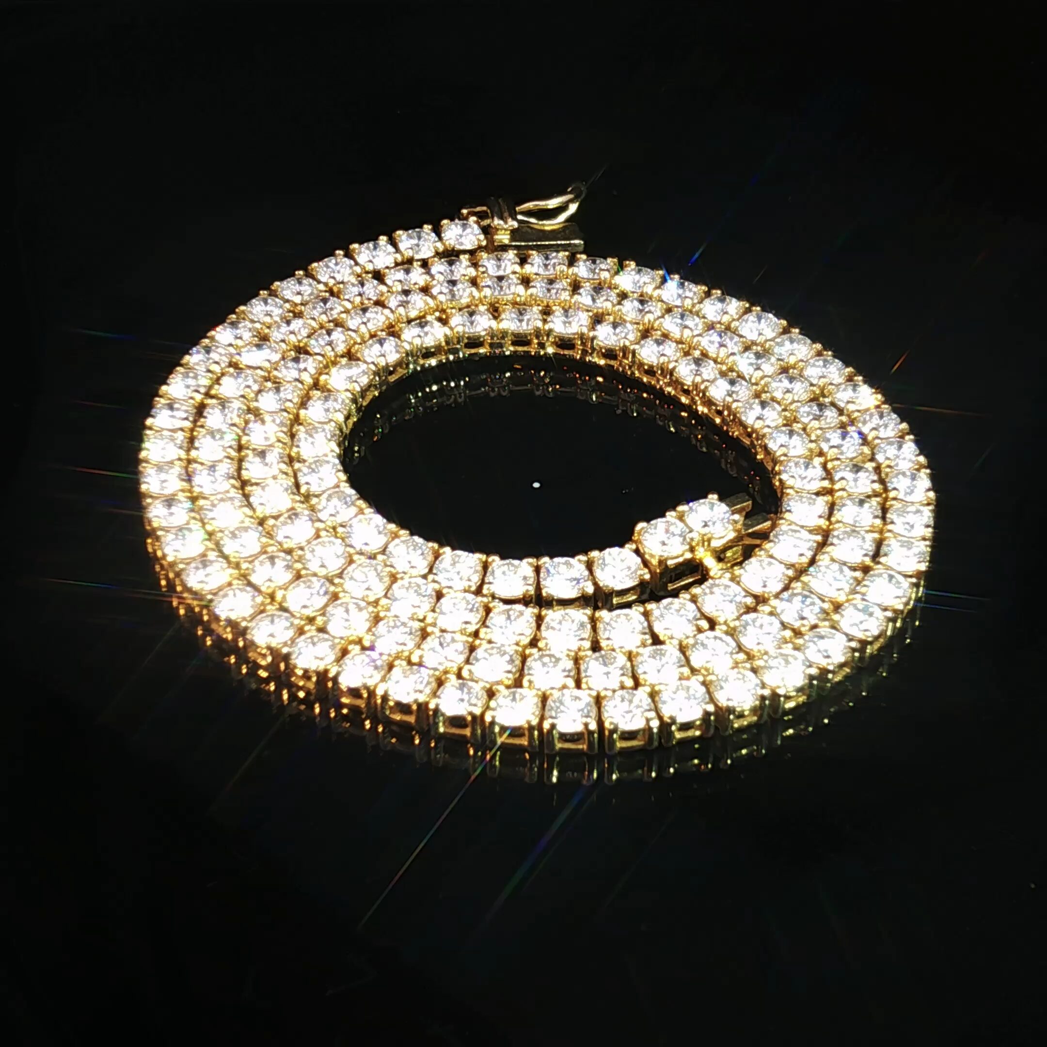 14K Yellow Gold Round Diamond Necklace