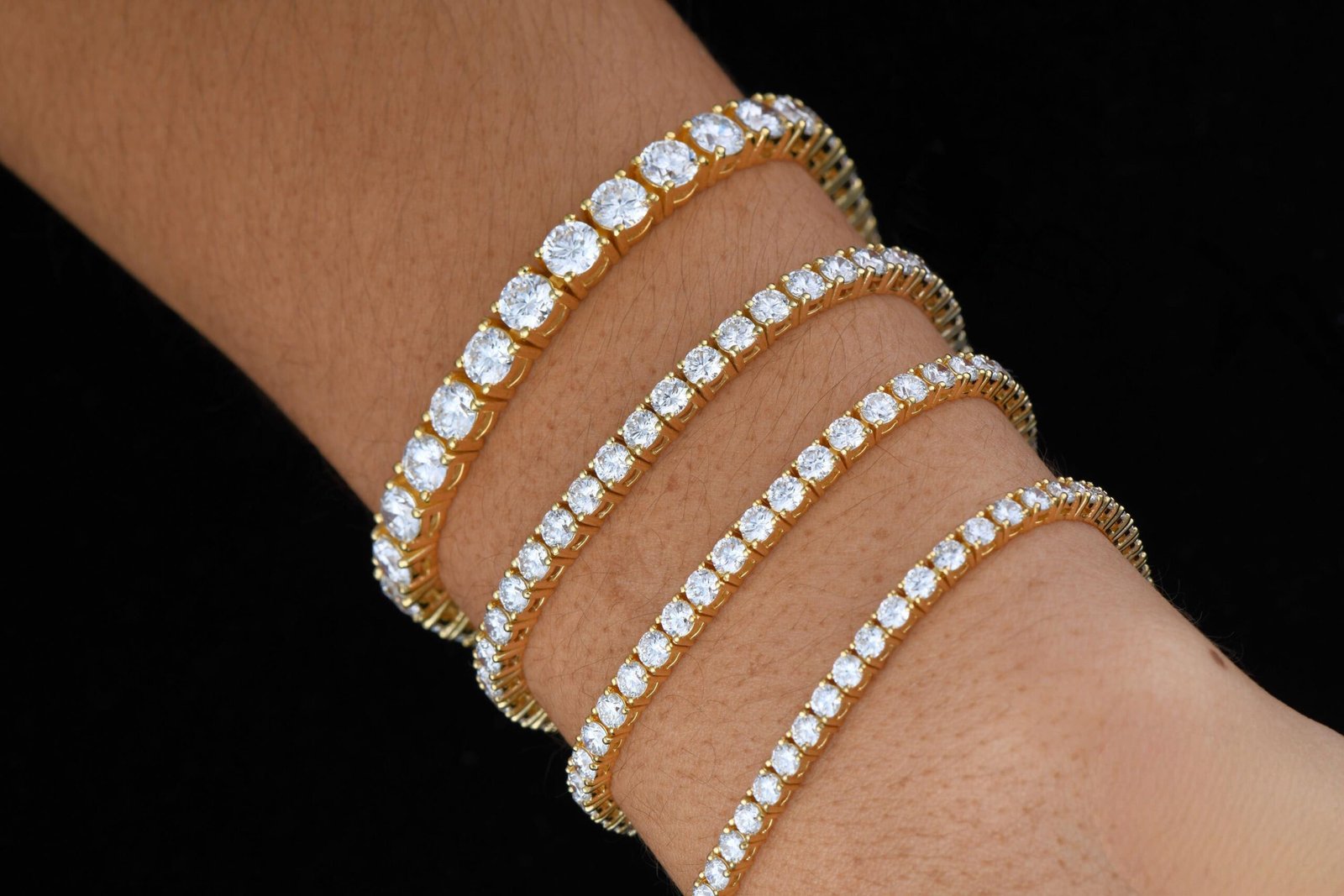 12CT Round Brilliant Cut Tennis Bracelet - Image 7