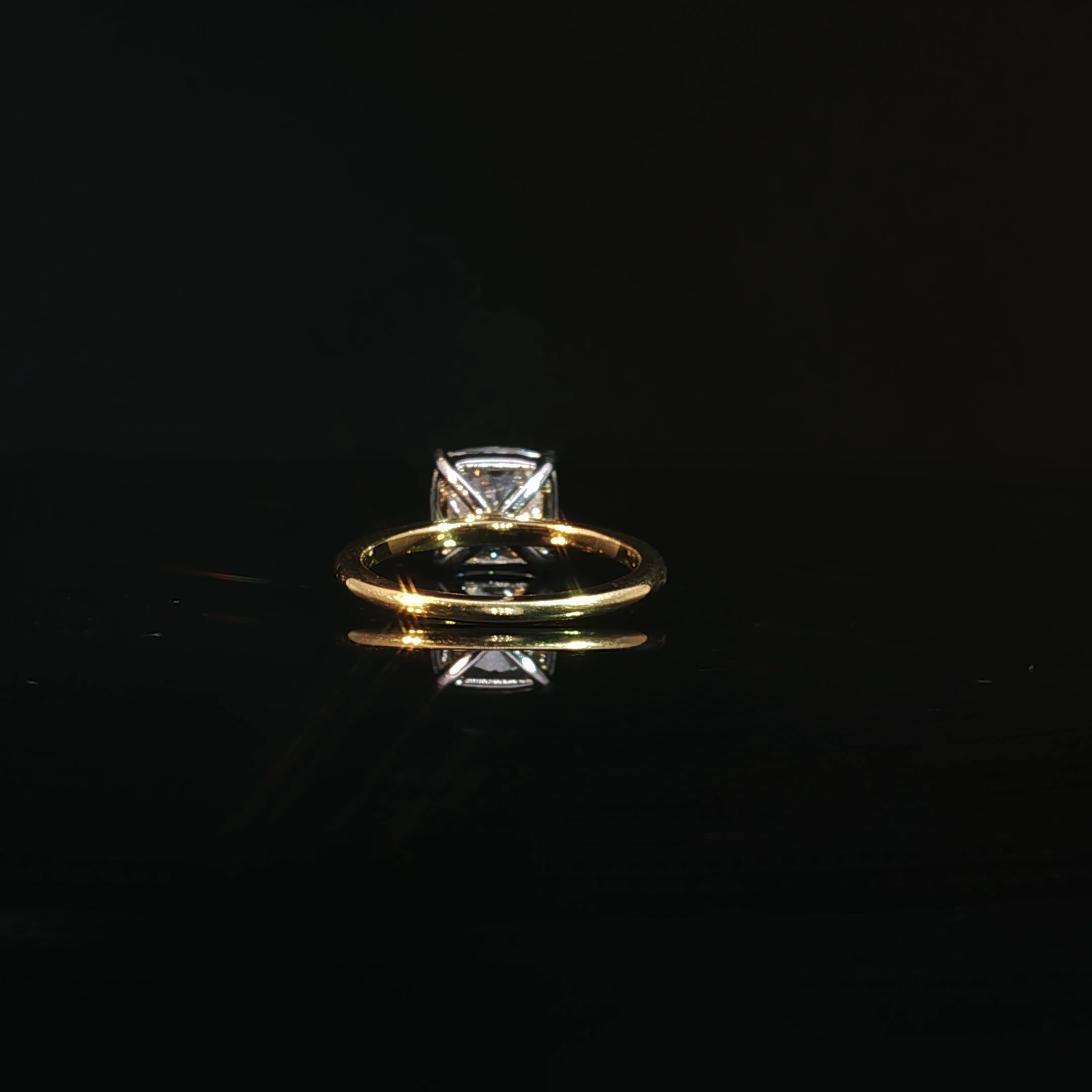14K Gold Cushion Cut Engagagement Ring with 2.06 CTW - Image 2