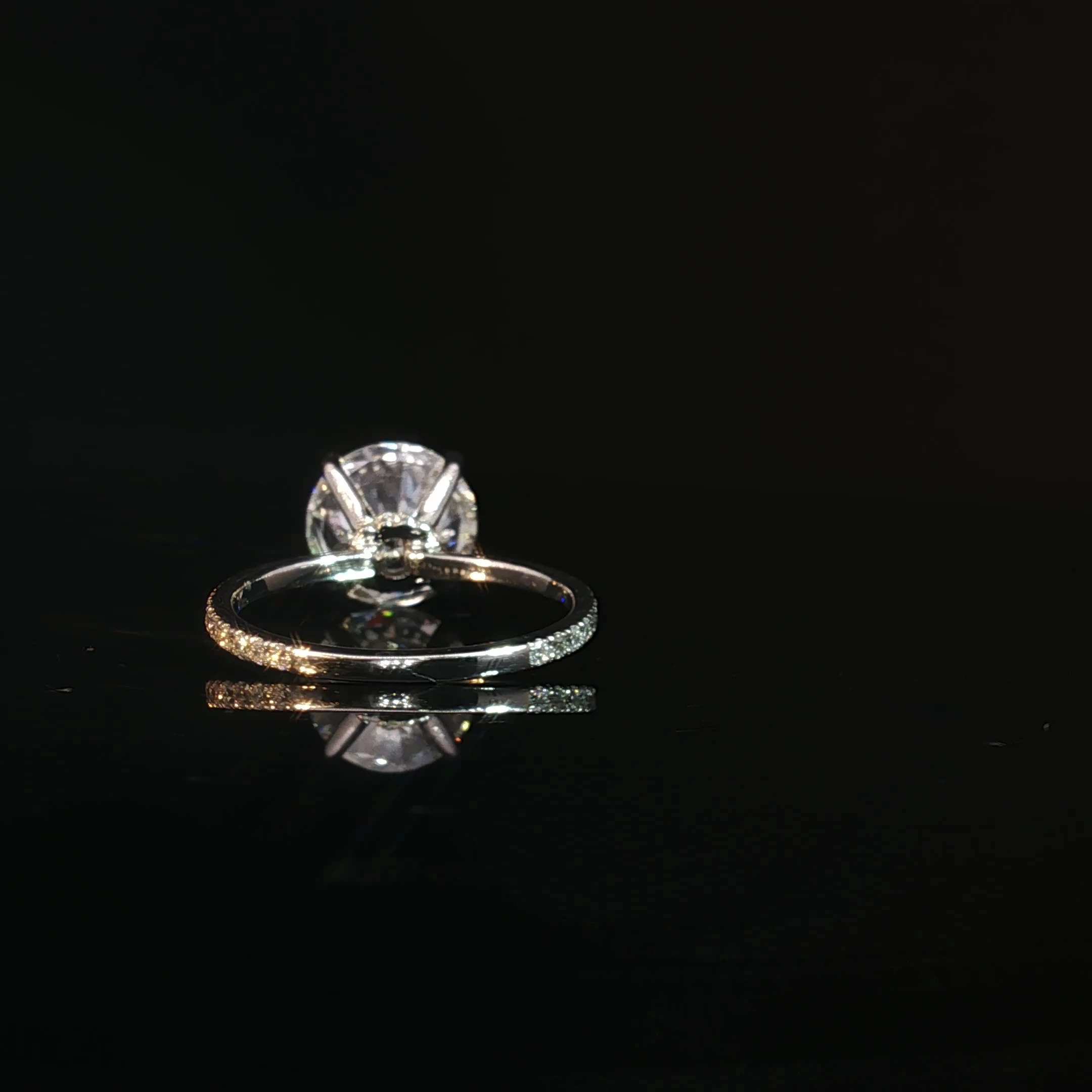 14K Gold Round Solitaire Engagagement Ring with 1.72 CTW - Image 2