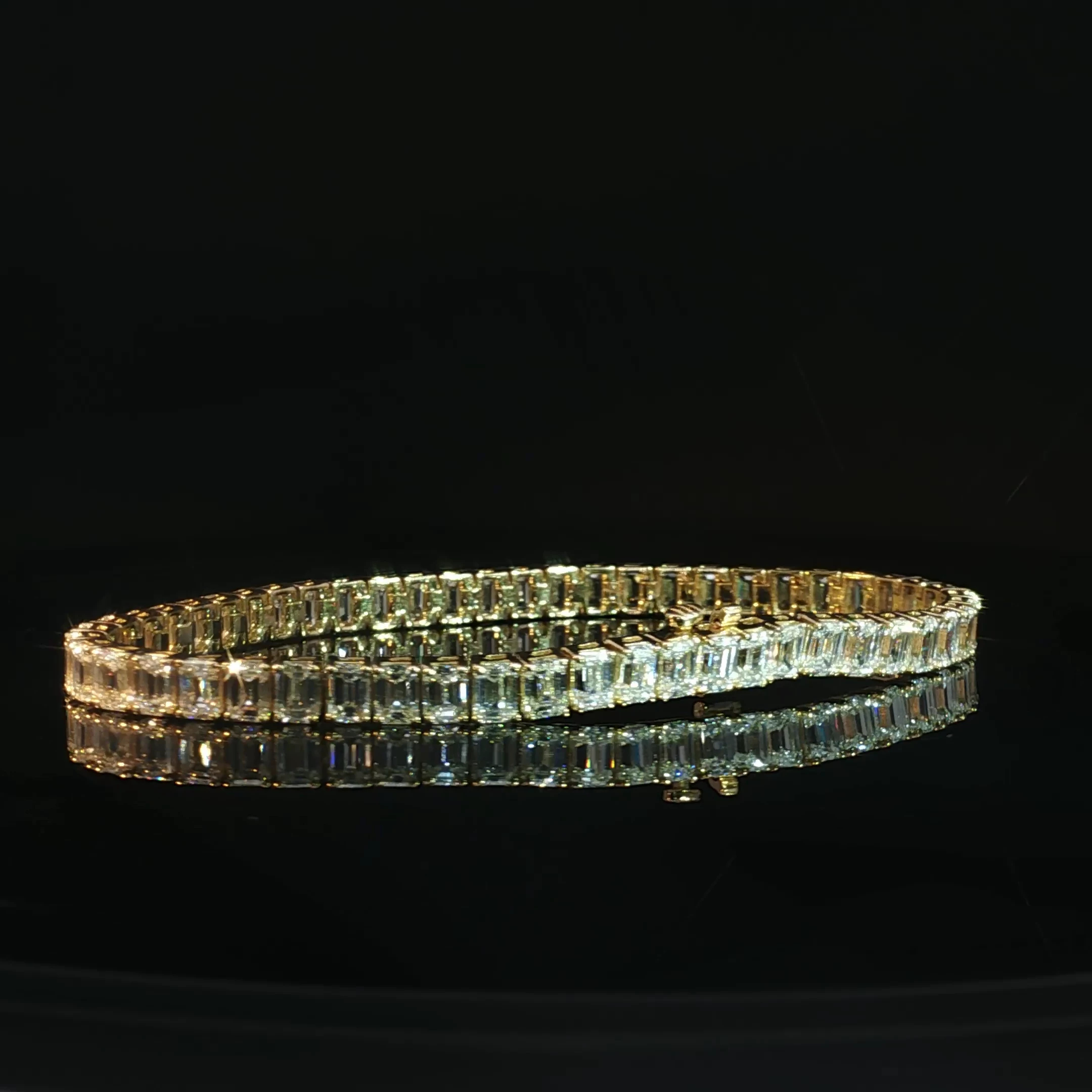 14K Yellow Gold Emerald-Cut Diamond Tennis Bracelet
