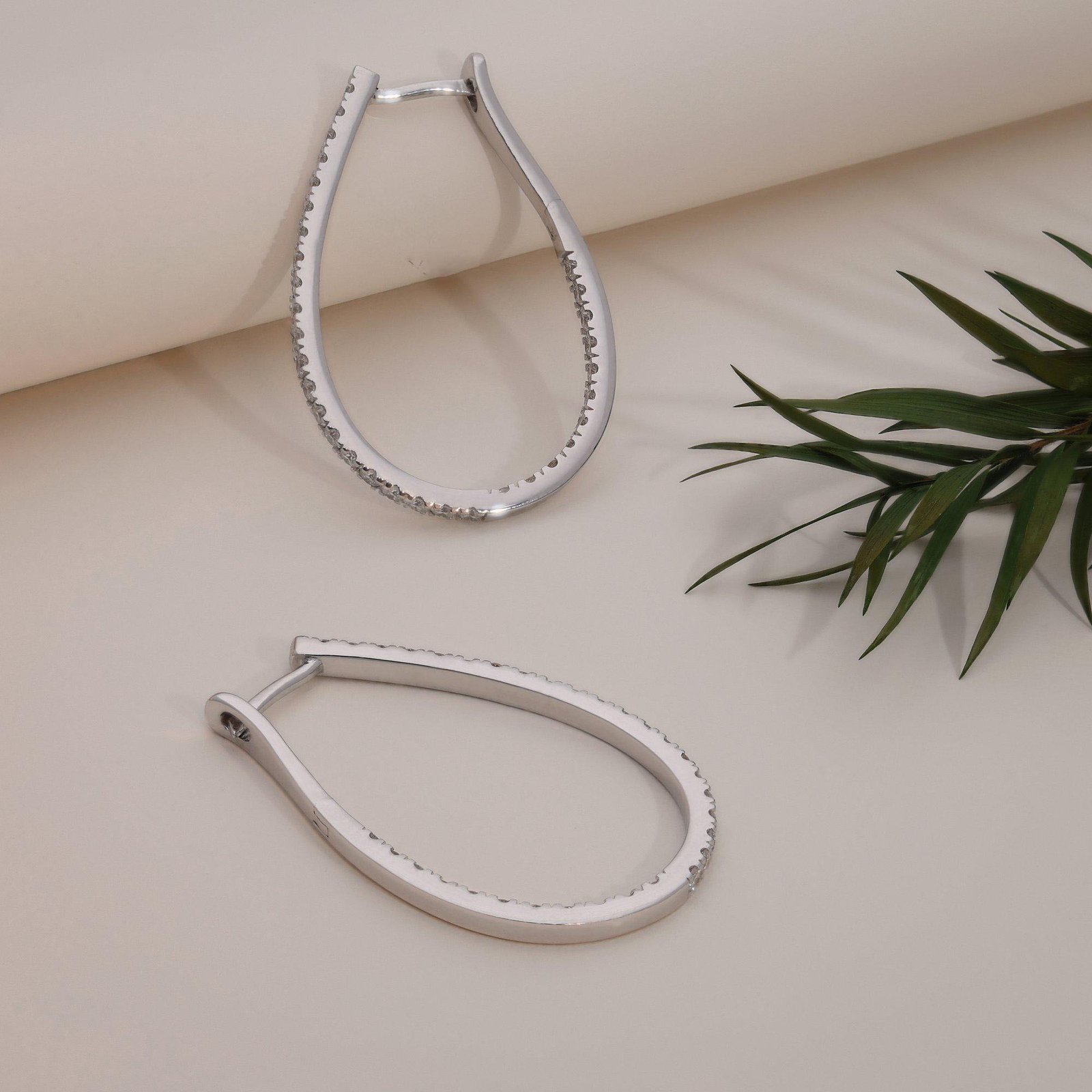 Round Brilliant Cut Diamond Hoop Earrings - Image 4