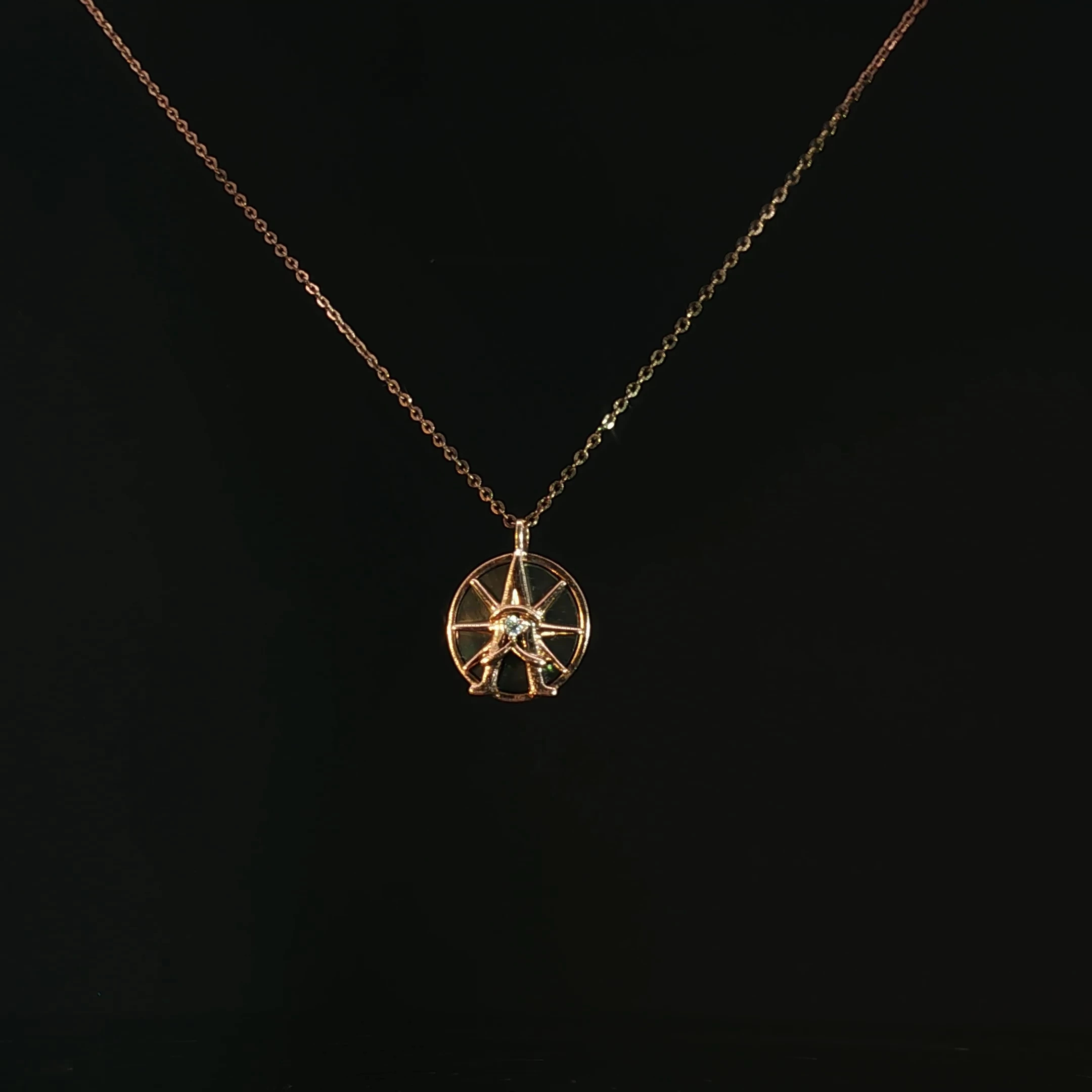 18K Mother of Pearl Pendant Necklace - Image 3
