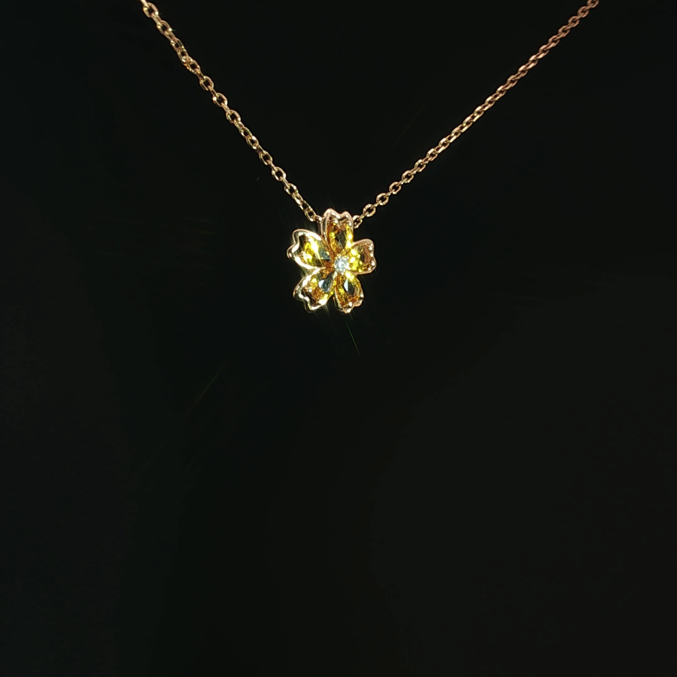 18K Gold Yellow Sapphire Flower Pendant Necklace