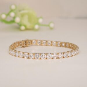 Round Brilliant Cut Lab Grown Diamond Tennis Bracelet