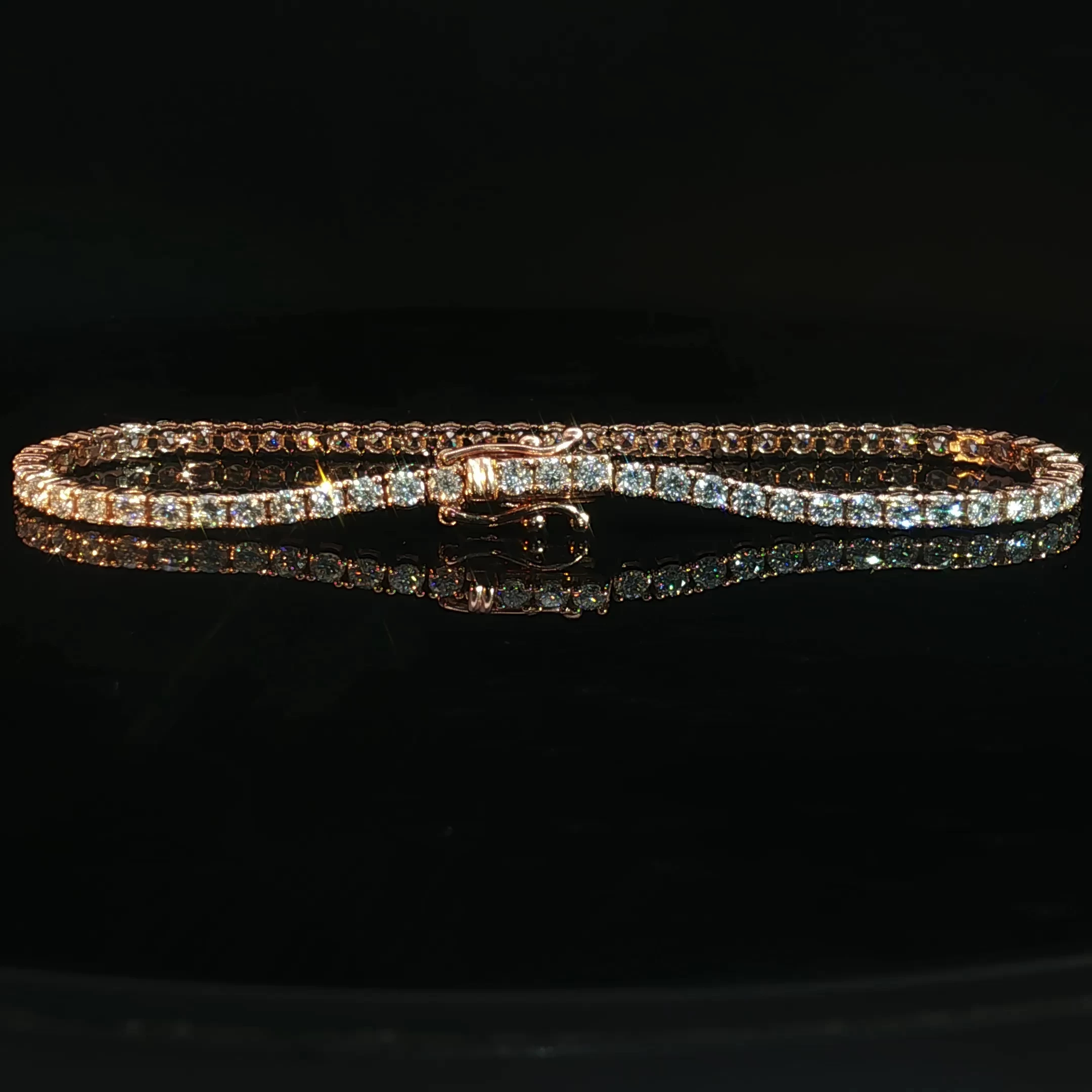 14K Gold Round Diamond Tennis Bracelet - Image 4