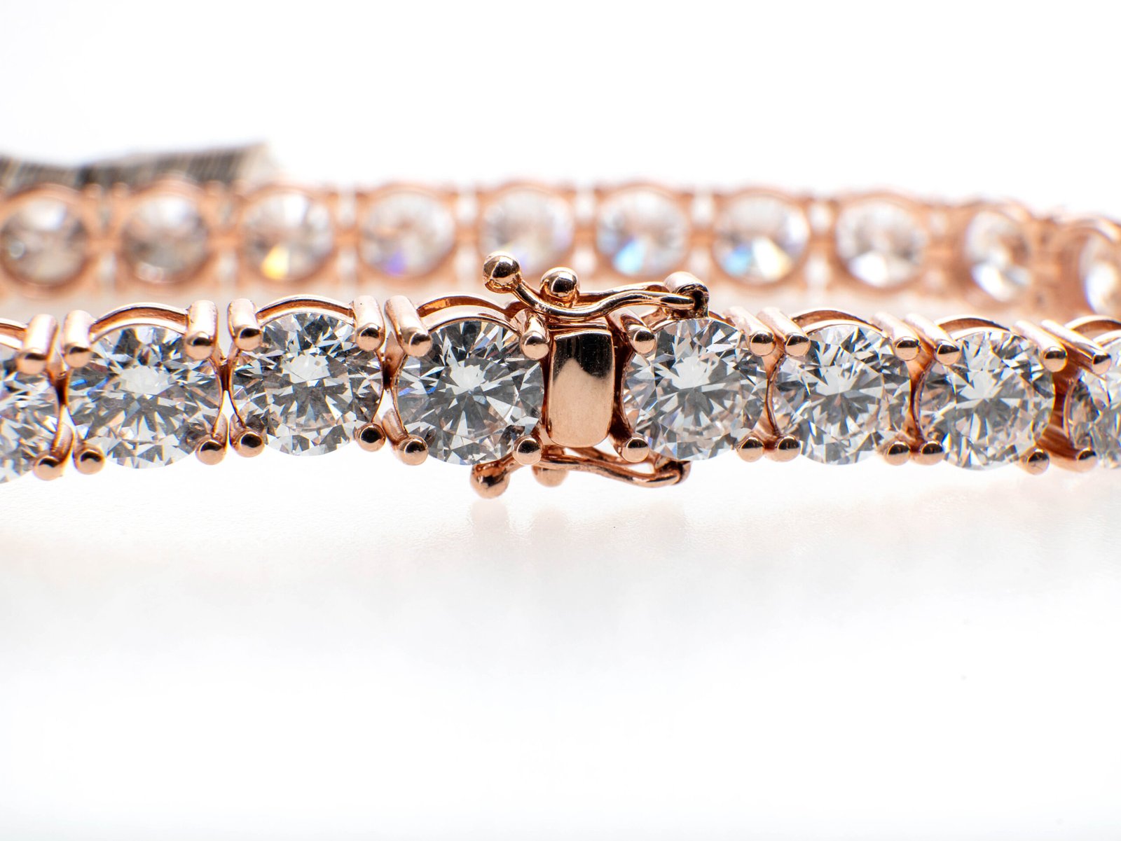 14K Gold Classic Diamond Tennis Bracelet- 23.31CT - Image 5