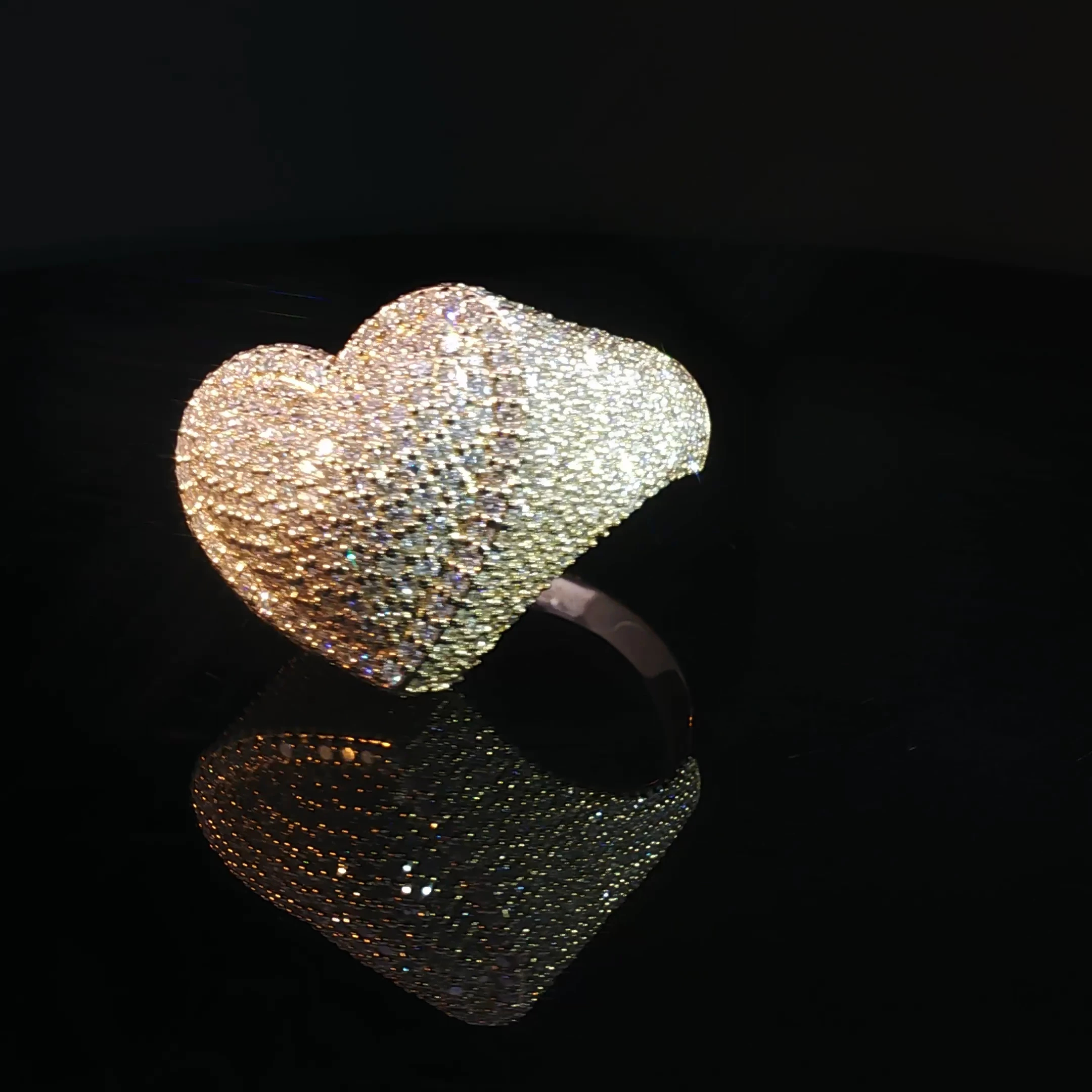 10K Gold Mens Heart Pinky Ring with 5.11CT Diamonds - Image 3