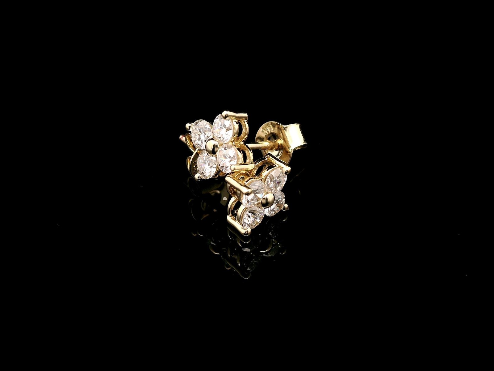 Yellow Gold Round Diamond Floral Studs - Image 5